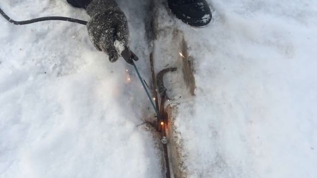 Сварщик Леня уровень бог... смотреть онлайн