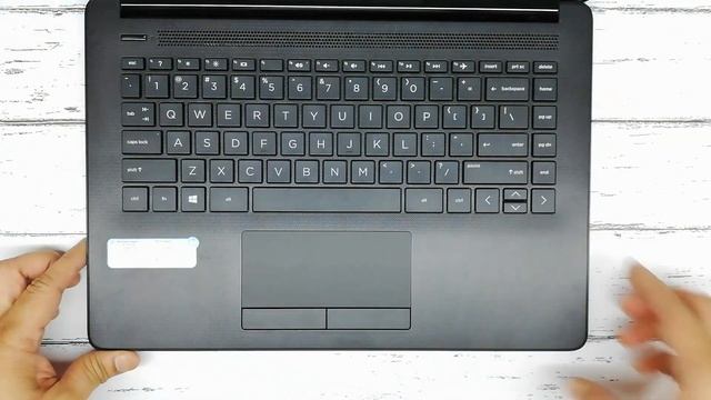 Hp 14q-cy0005au Laptop । Best Laptop Under 18k । Cheapest 256 SSD Laptop смотреть онлайн