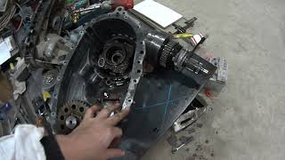 Разбираем раздаточную коробку Lincoln Navigator