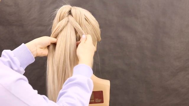 Amazing Ponytail смотреть онлайн