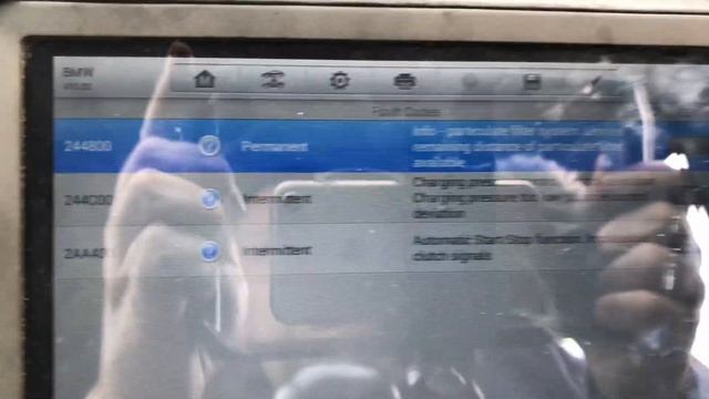 BMW 520d F10/F11(2013) White Smoke! Fault Codes 244800 & 244C00