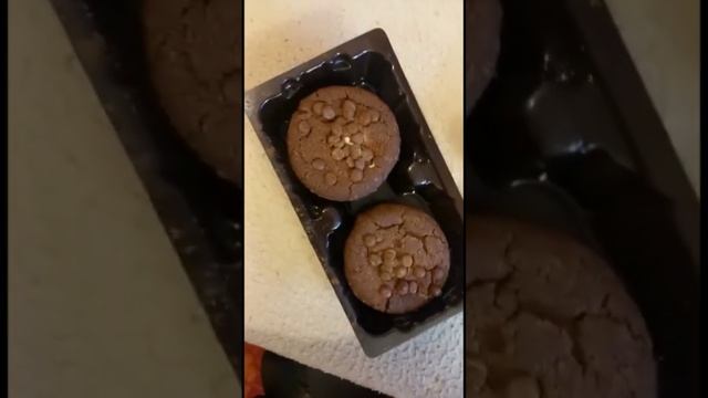 Milka Oreo Creme Cookie 'Sensations'?#Milka #0reo #cookies #food #yummy #creamy #short смотреть онлайн