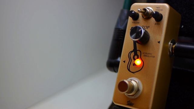Iset Acoustic Guitar simulator pedal смотреть онлайн