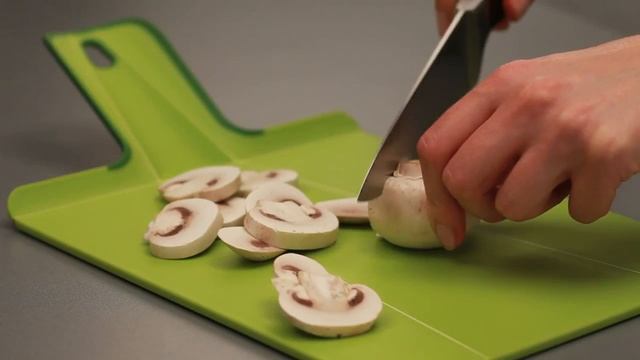 Разделочная доска Chop2Pot™ Plus Joseph Joseph | Cookware.ru