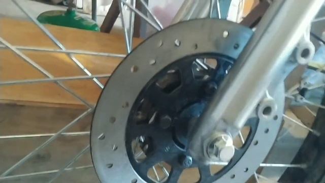 ?Выравниваем велосипедный дисковый тормоз и мотоциклетный простыми способами смотреть онлайн