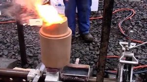 Термитная сварка рельс на железной дороге. Термитная сварка железнодорожных путей