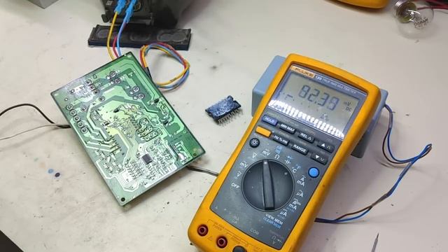 Tarjeta Refrigerador Samsung Inverter Manda Falla Un Blink IPM Dañado, Monitor U, V y W смотреть онлайн