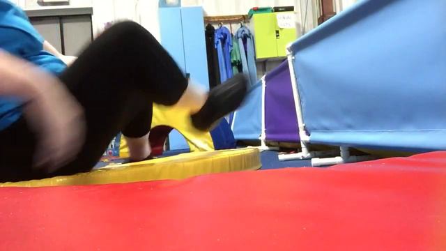 Preschool Falling station Fall in love with Fall смотреть онлайн