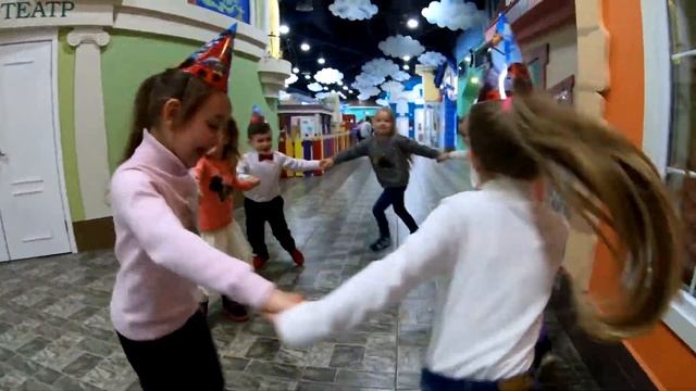 Мои 6 лет!!! Празднуем с Карлсоном и моими друзьями!!! часть 1