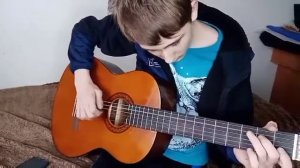 Можно ли научиться играть на гитаре за 20 минут？