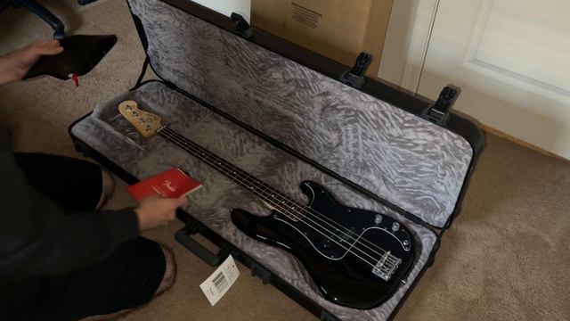 Unboxing Fender MOD Shop Precision Bass смотреть онлайн