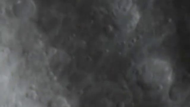 Airplane on Moon смотреть онлайн