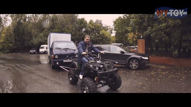Электроквадроцикл MyToy 2000D тащит Hyundai Porter (1.850кг.) смотреть онлайн