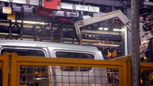 То, о чем ты давно мечтал! Новый кроссовер ИЖ-2717 «Ирбис» за 1.500.000₽: АвтоВАЗ удивляет 2023-202 смотреть онлайн