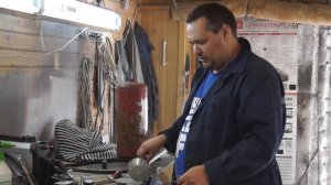 Воздушный сигнал на легковой автомобиль