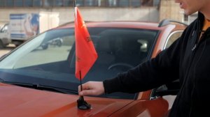 Как установить флаг на автомобиль