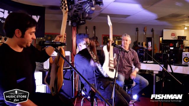 Tosin Abasi of Animals As Leaders compares his old signature pickups to his Fishman Fluence pickups смотреть онлайн