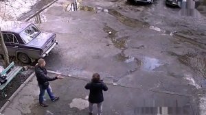 Подборка драк бомжей и алкашей - СМЕШНЫЕ АЛКАШИ