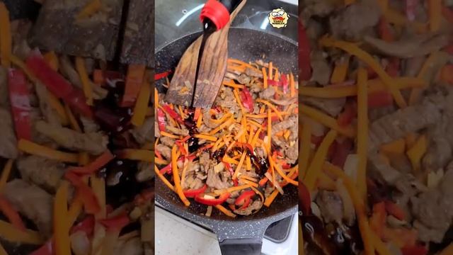 Рисовая лапша с говядиной и овощами / кулинарный шедевр за 20 минут / Василий Мишлен #shorts смотреть онлайн