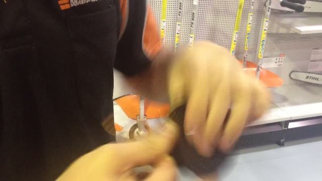 How To Refill STIHL FS55, FS85, FS90, FS110 And FS130 Super Cut 20-2