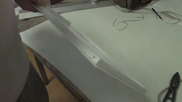 Табличка на стеклянной основе смотреть онлайн