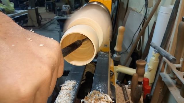 Токарный резец расточной крючок из метчика. смотреть онлайн