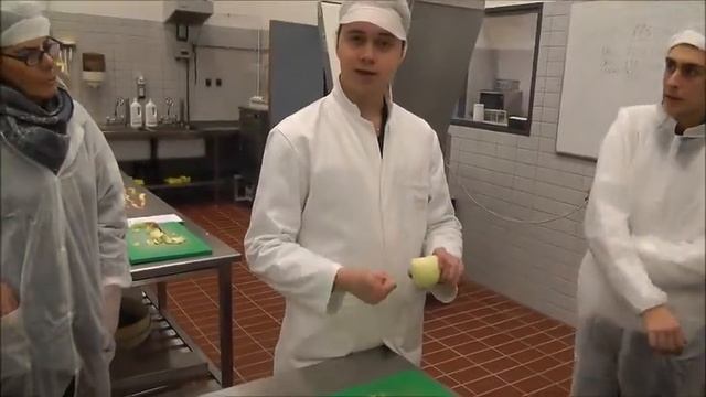 Brix sugar content in an apple смотреть онлайн