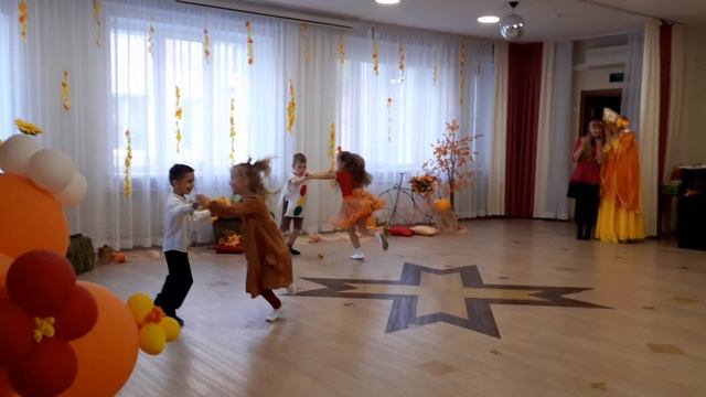 Зажигательная Кадриль. Детки зажигают смотреть онлайн