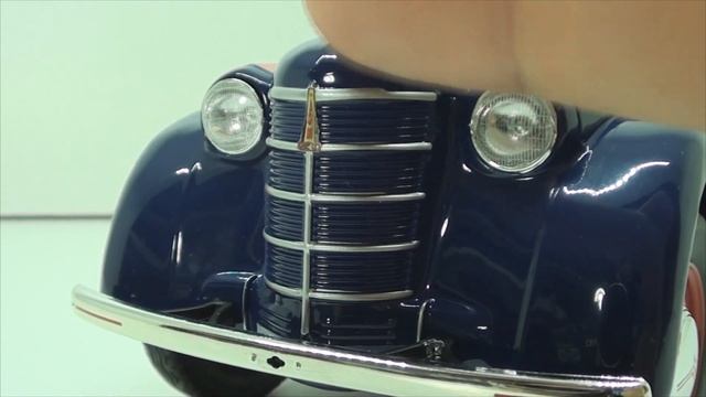 1/18 Москвич 400-420 Милиция ОРУД 1954 1:18 PSM/I-Scale смотреть онлайн