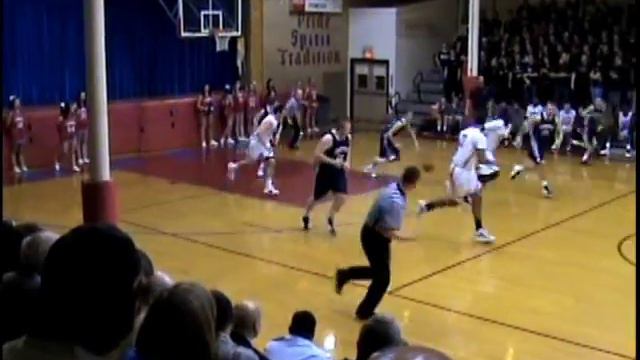 Matt Barr 35pts vs Trinity смотреть онлайн