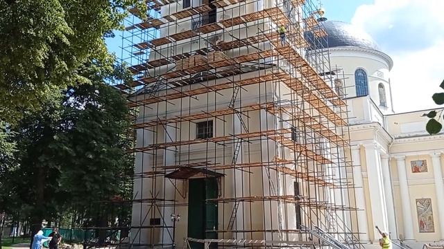 Строительные леса на колокольне смотреть онлайн