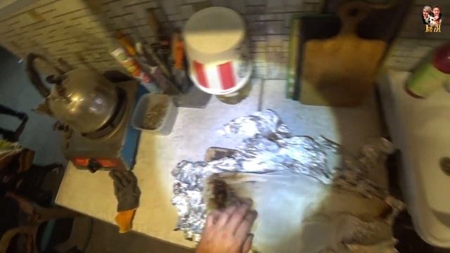 Запекаем баранью голяшку в яме, пробуем устричный соус, виноград "Граф монте кристо" ✌ смотреть онлайн