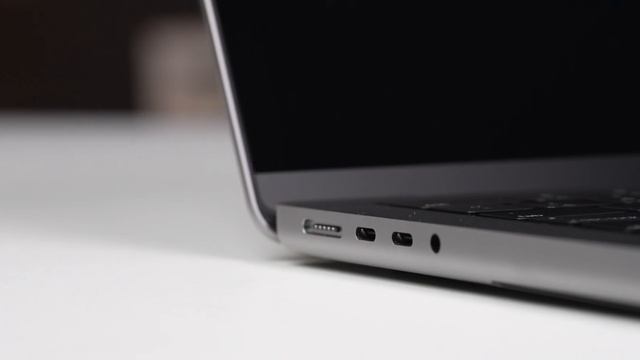MacBook Pro M2 Review - MAKE THE RIGHT CHOICE! [2022] смотреть онлайн
