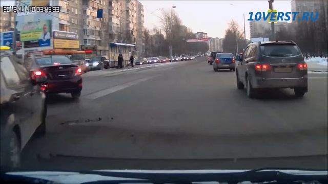 Видеорегистратор Sho-me HD 150 F - Дневная съемка смотреть онлайн