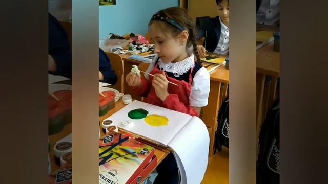 кружок рисования " В мире красок" смотреть онлайн