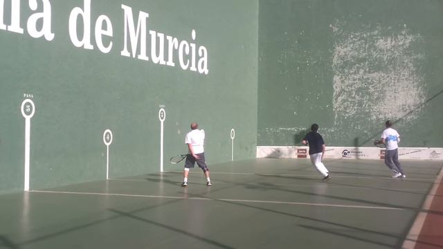Frontenis en Alhama смотреть онлайн