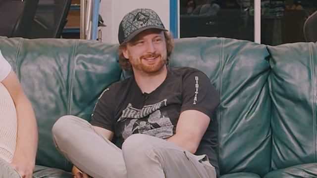 Реакция каскадера на лучшие драки и трюки в фильмах 5 @CorridorCrew | Speak No Evil смотреть онлайн