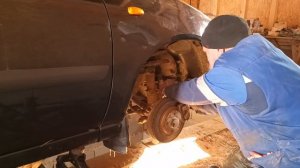 Приобрел и устанавливаю на свою Калину 1 защиту ремня генератора и самого генератора, своими руками