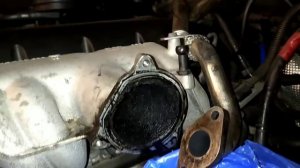 Как почистить дроссель и ЕГР на автомобиле Volkswagen Touareg GP 2,5 TDI