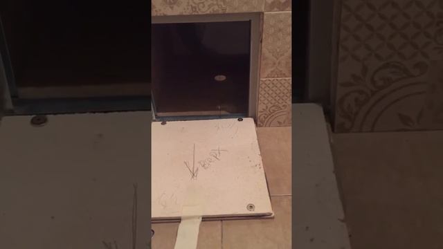 Экран под ванну и люк на магнитах . смотреть онлайн