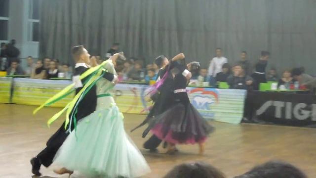 Гогуа Давид - Пахомова Алина, медленный вальс, 2015 декабрь смотреть онлайн