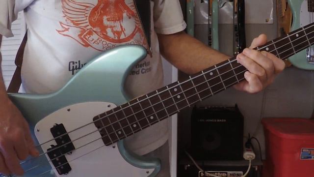 Luke's Wall--Black Sabbath--Geezer Butler EMG Pickups--Backing Track Bass Guitar Removed--PJB PE5 смотреть онлайн