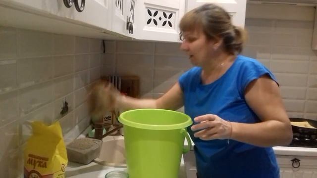 Как повысить яйценоскость кур.| Increasing Egg Production холодной осенью и зимой смотреть онлайн