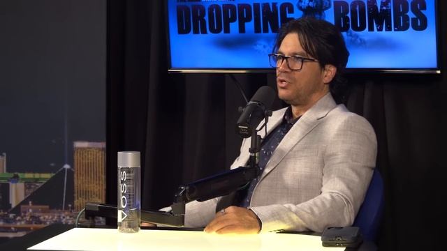 This Is How You Become The Top 1% In 2024 | Tai Lopez смотреть онлайн
