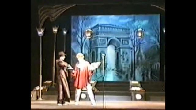 Александр Плац в спектакле "Ангелы в Париже" смотреть онлайн