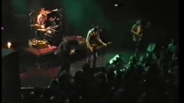 The Bates - Out Of The Blue (Hey Hey, My My) Live Göttingen 1992 смотреть онлайн
