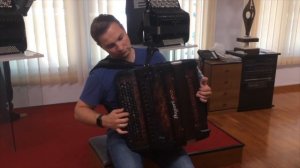 На фабрике Bugari в Италии. Обзор последней версии электробаяна Bugari Evo.