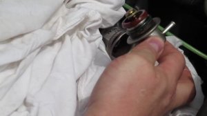 Замена регулятора давления топлива AUDI A6 C5 2.8 ALG