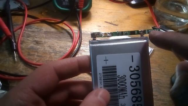 Замена аккумулятора в планшете Digma iDsD7 3G смотреть онлайн