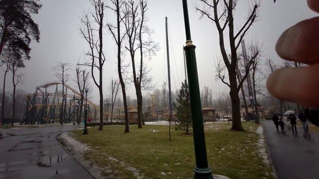 Парк Кой-Кого, бывший Парк Горького, в Харькове. Прогулка в свободное время. смотреть онлайн